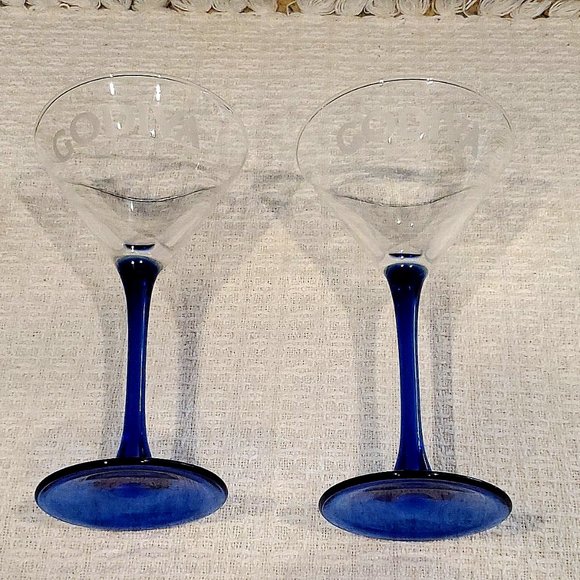 2 GODIVA Liqueur Clear Etched Martini Glasses w/Cobalt Blue Stem Luminarc France - Picture 3 of 5